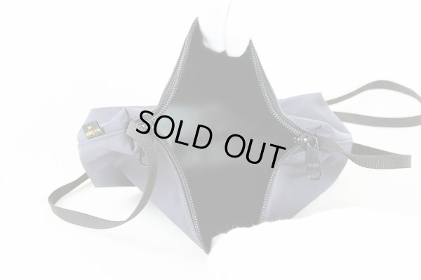 エルベシャプリエ ナイロンスクエアショルダー 2884N オラージュ 中身