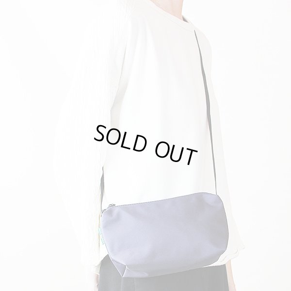 エルベシャプリエ ナイロンスクエアショルダー 2884N オラージュ 掛けたイメージ