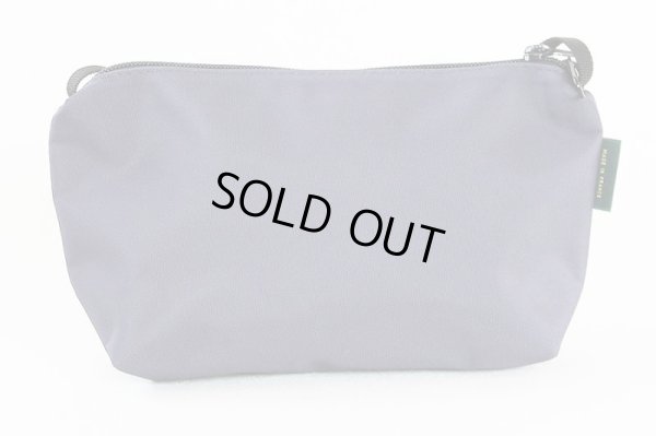 エルベシャプリエ ナイロンスクエアショルダー 2884N オラージュ 裏面