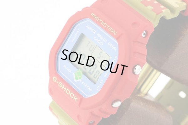 カシオ　Ｇショック　ＤＷ－５６００ＳＭＢ　３２２９　デジタル文字盤　サイド拡大