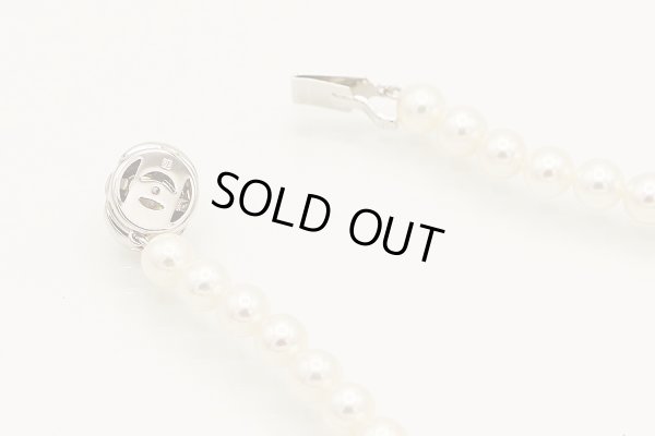 タサキ　SV パールネックレス イヤリング セット 7.0-7.5mm　ネックレス　留め具外したイメージ