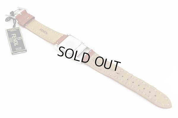 フェンディ　００８－５２００Ｇ　ベージュ文字盤　革ベルト状態　裏面