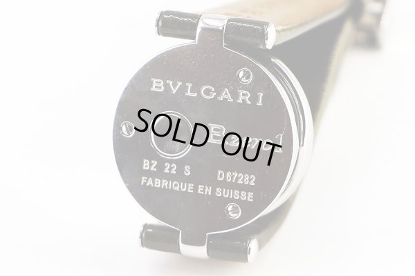 ブルガリ　Ｂ０１　ＢＺ２２　黒文字盤　裏面拡大