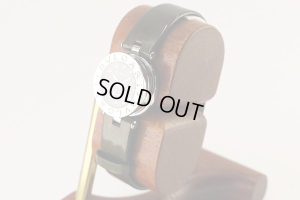 ブルガリ　Ｂ０１　ＢＺ２２　黒文字盤　サイド