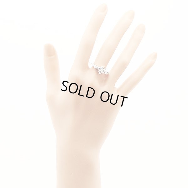 PT900 ダイアイリリング 1.00ct 6.80g　装着イメージ