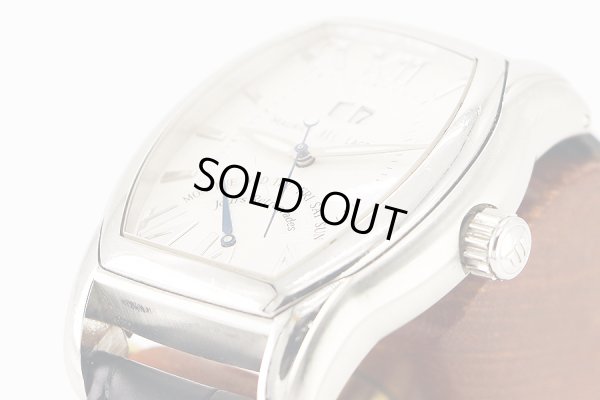 モーリス・ラクロア　トノー　ジュールレトロ　グランデイト　ＭＰ６１９９　銀文字盤　拡大