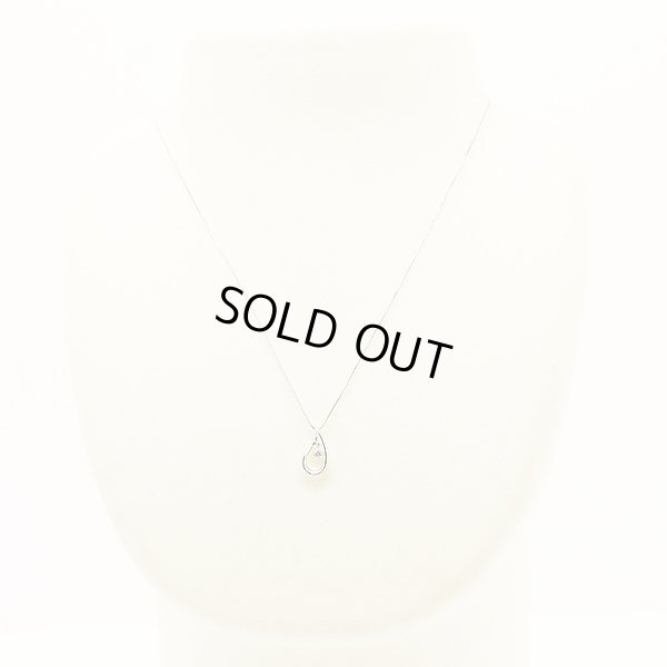 ４℃　K18WG ダイアイリペンダントネックレス 2.60g　装着イメージ