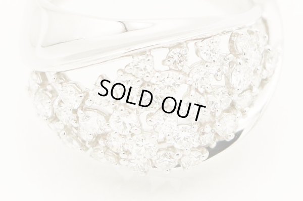 K18WG ダイアイリリング 1.32ct 10.00g　拡大