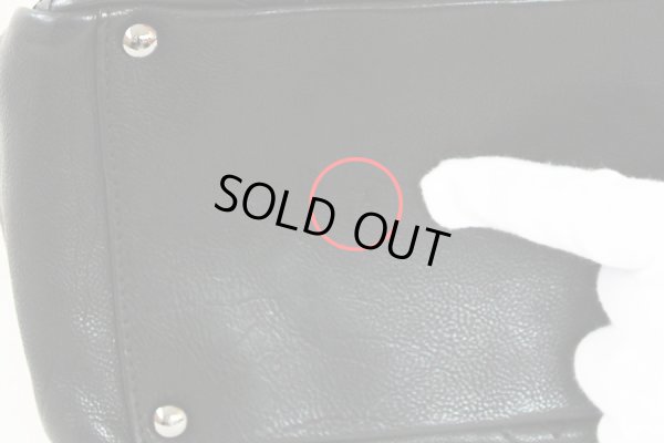 シャネル　チェーンミニボストンバック ブラック／SIV金具　底面にスレ傷