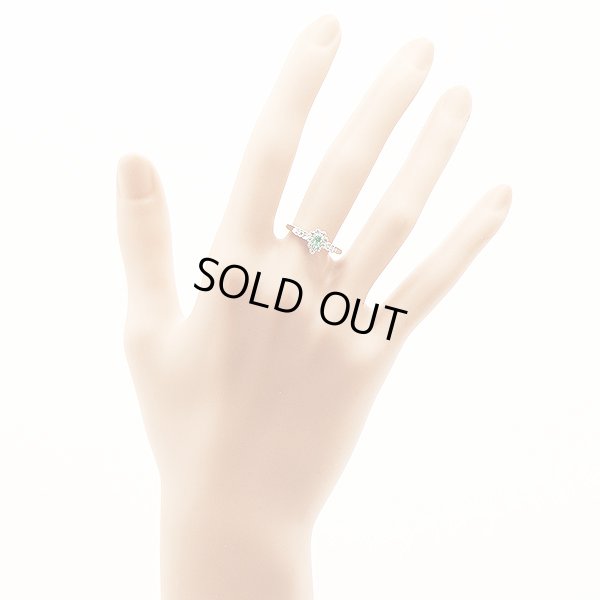 PT900 エメラルドダイアイリリング 0.13ct 0.08ct 3.20g　装着イメージ