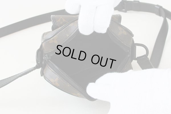 ルイ・ヴィト ン　クリストファー・ウエアラブル ウォレット M69404　中身