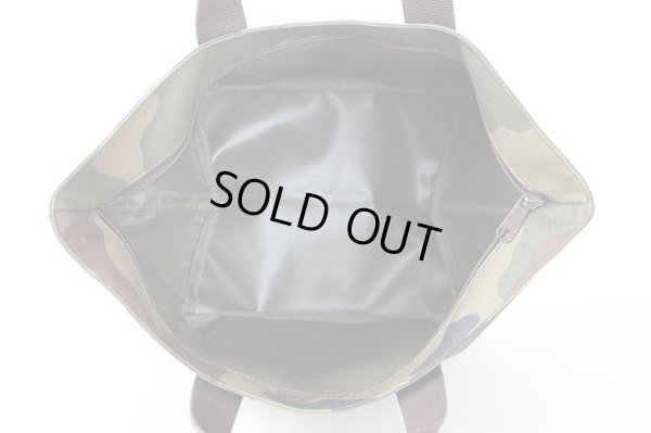 エルベシャプリエ 舟型トートM 1707W カモフラージュ ZIP開閉 中身