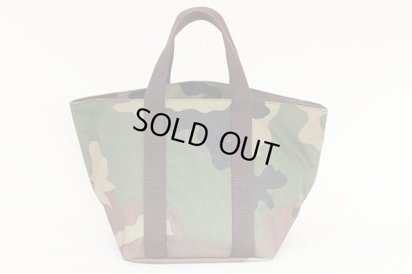 エルベシャプリエ 舟型トートM 1707W カモフラージュ ZIP開閉 裏面