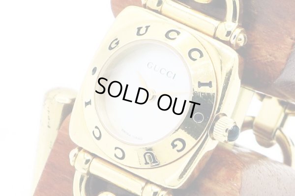 グッチ　６４００Ｌ シェル文字盤　サイド拡大