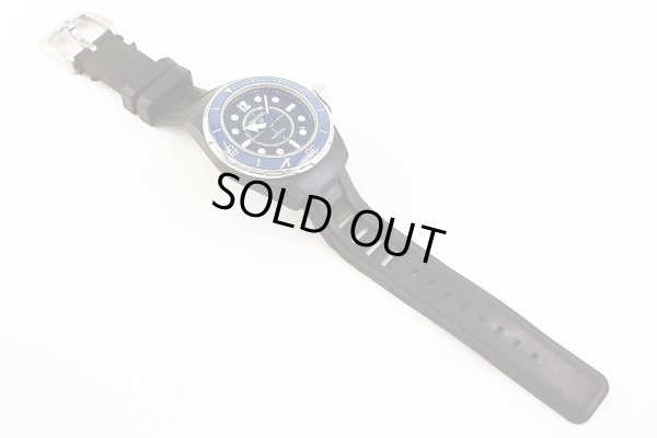 シャネル　Ｊ１２　マリーン３８　Ｈ２５６１　紺文字盤　ラバーベルト状態　表面