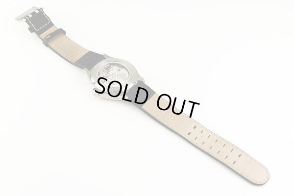 ハミルトン　カーキ　エアレース　Ｈ７６２３５０　黒文字盤　オレンジインデックス　革ベルト状態　裏面