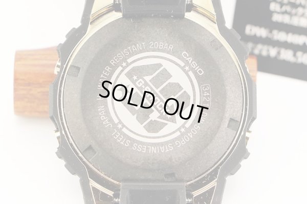 カシオ　Ｇショック　ＤＷ－５０４０ＰＧ　３４２１　デジタル文字盤　裏面拡大