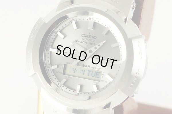 カシオ　Ｇショック　ＡＭＷ－５００Ｄ　５６４０　デジアナ　銀文字盤　サイド拡大