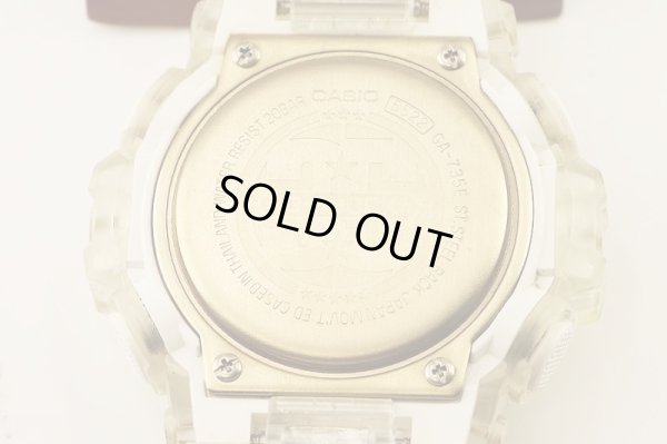 カシオ　Ｇショック　ＧＡ－７３５Ｅ　５５２２　デジアナ金文字盤　裏面拡大