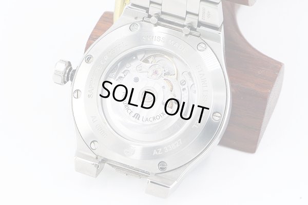 モーリス・ラクロア　アイコン　ＡＩ６００８　紺文字盤　裏面拡大