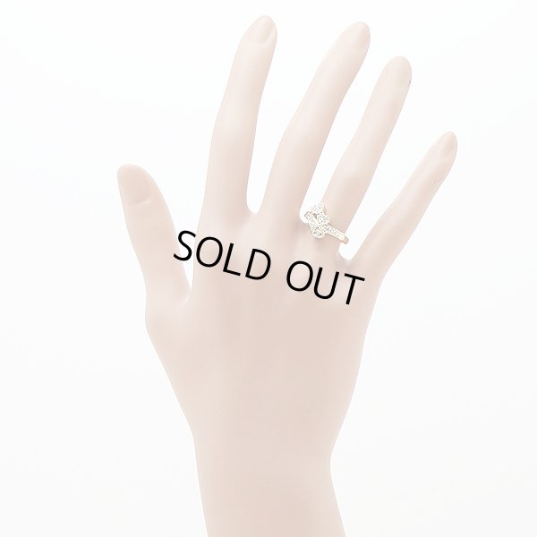 ポーラ　750YG ダイアイリリング 0.30ct 3.60g　装着イメージ