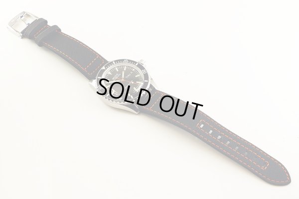 ミドー　オーシャンスタートリビュート　Ｍ０２６．８３０　黒文字盤　替えベルト状態表面