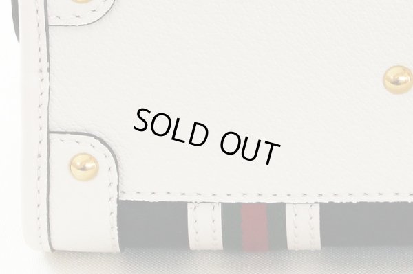 グッチ　ミニ トップハンドルバック 715771 498879 ブラック／ホワイト　底拡大