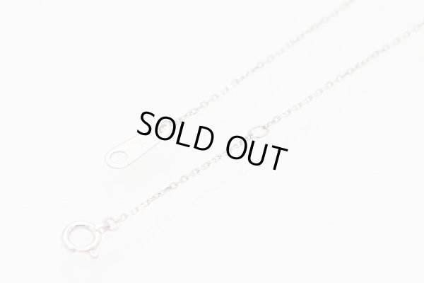 ヴァンドーム　K18WG ダイアイリペンダントネックレス 2.20g　留め具外したイメージ