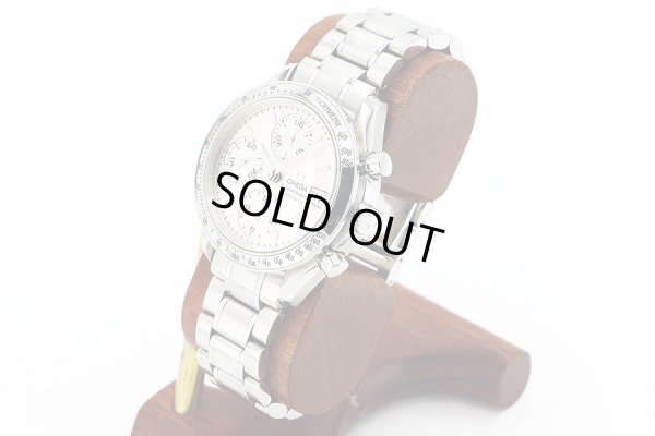 オメガ　スピードマスターデイト　３５１３．３０　銀文字盤　サイド