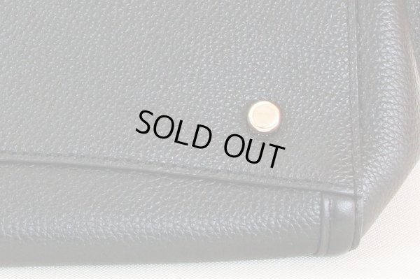 コーチ ターンロック イーディ ハンドバック F1880-F87239 ブラック 底拡大