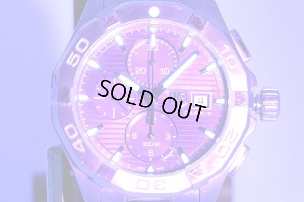 タグホイヤー　アクアレーサー キャリバ１６ クロノグラフ　ＷＡＹ２１１２　紺文字盤　ライト