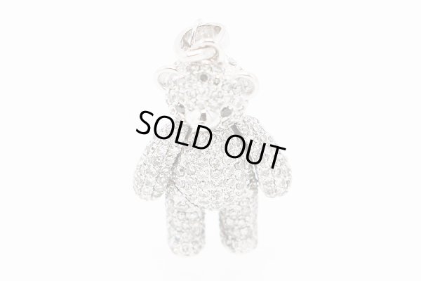 K18WG ダイアイリペンダントトップ 2.30ct 7.10g　正面　立ったイメージ