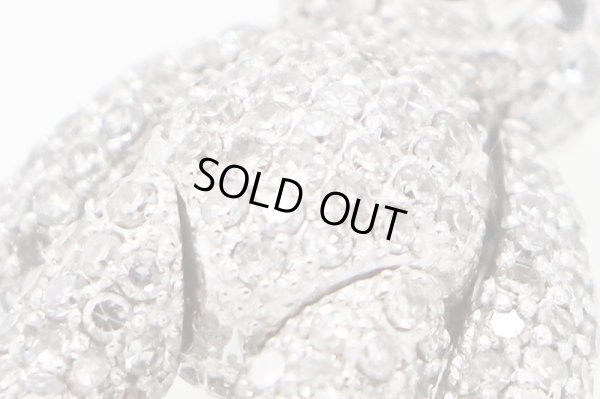 K18WG ダイアイリペンダントトップ 2.30ct 7.10g　拡大