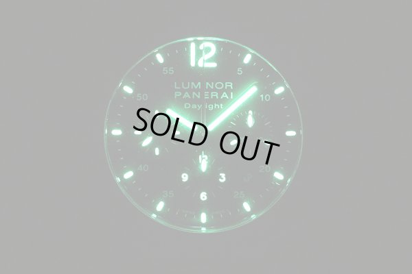 パネライ　デイライト　ＰＡＭ００２５０　クロノグラフ　黒文字盤　ライト暗闇