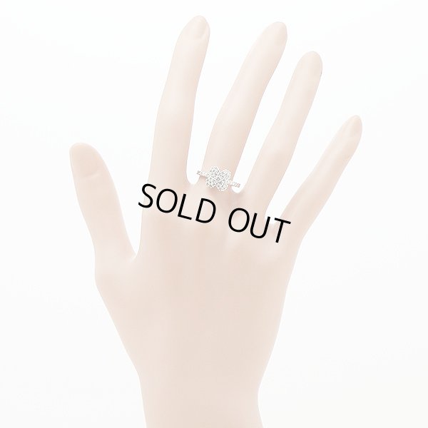 PT900 ダイアイリリング0.50ct 3.40g　装着イメージ