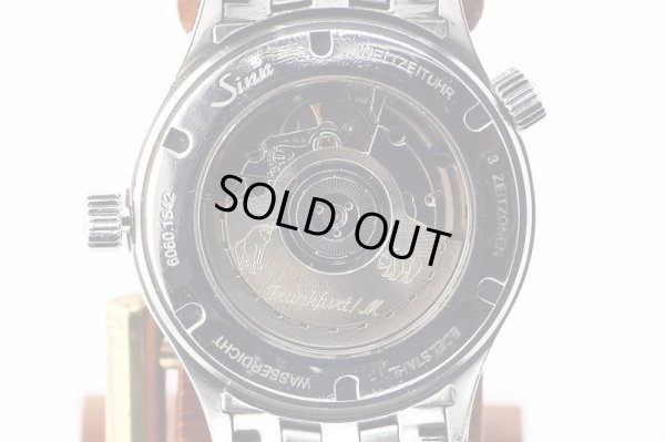 ジン　フランクフルト　ファイナンシャルウォッチ　６０６０ＧＭＴ　黒文字盤　裏面拡大