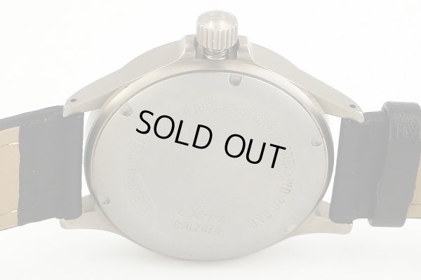 ジン 856 UTC 黒文字盤 裏面拡大