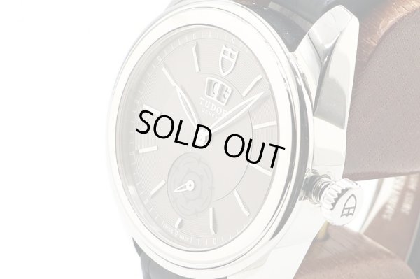 チューダー　グラマー　ダブルデイト　５７０００　Ｊ４０５２９２　グレー文字盤　サイド拡大