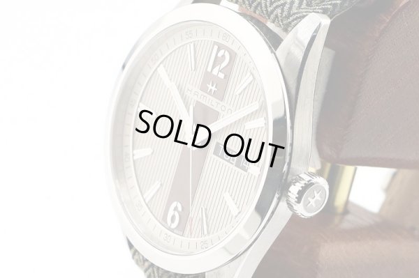 ハミルトン　ブロードウェイ　デイデイト　Ｈ４３３１１０　銀文字盤　茶ストライプ　サイド拡大