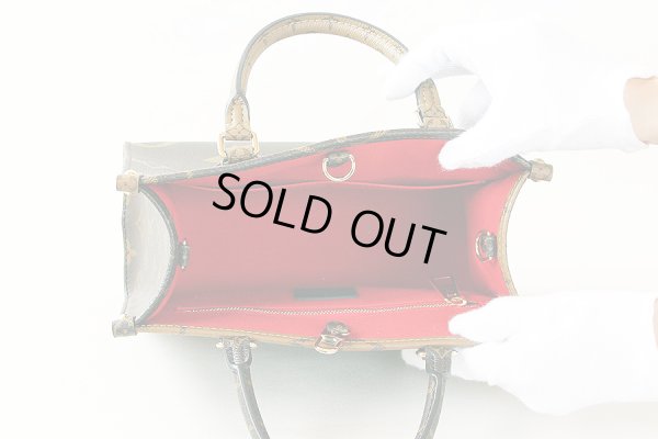 ルイ・ヴィト ン　オンザゴーPM M46373　中身