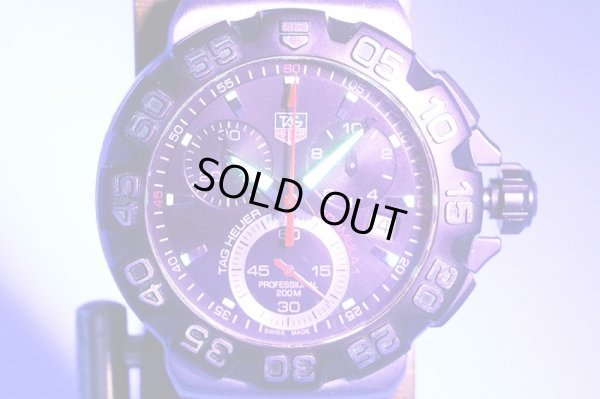 タグホイヤー　フォーミュラー１　クロノグラフ　ＣＨＡ１１１０　黒文字盤　ライト