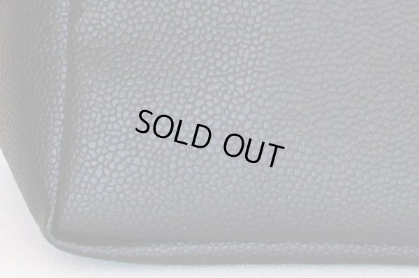 エルベシャプリエ　リュクス舟型トートS 701GP ノワール／ノワール　底拡大