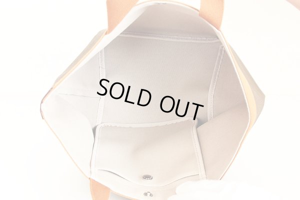 エルベシャプリエ　リュクス舟型トートM 707GP トープ／ヴィゴーニュ　中身