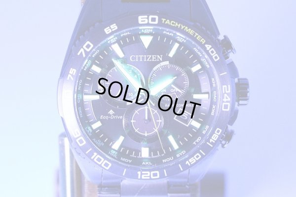 シチズン　エコドライブ　ＣＢ５０３７－８４Ｅ　黒文字盤　ライト