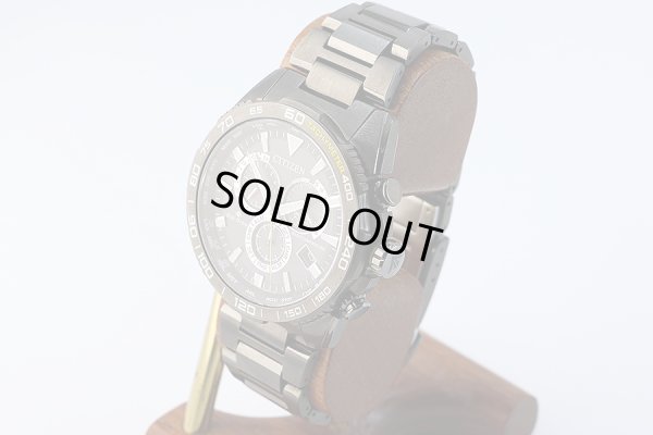 シチズン　エコドライブ　ＣＢ５０３７－８４Ｅ　黒文字盤　サイド