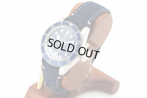 チューダー　ヘリテージブラックベイ　７９０３０　紺文字盤　紺ベゼル　サイド