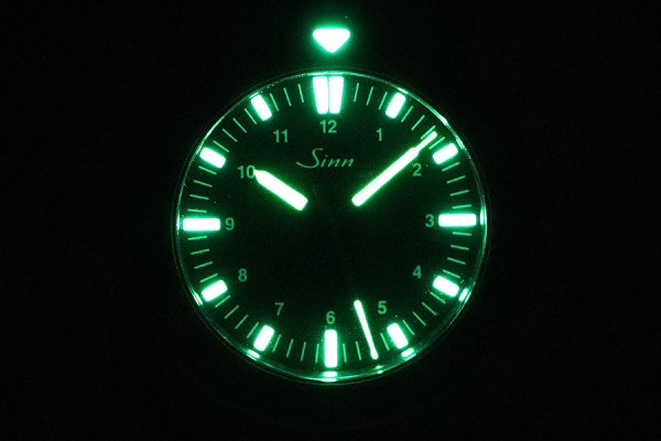 ジン　ＥＺＭ３　６０３　黒文字盤　ライト暗闇