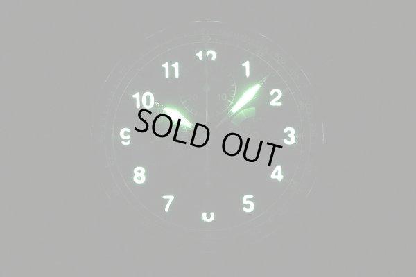 ジン　９５６　クロノグラフ　黒文字盤　ライト暗闇