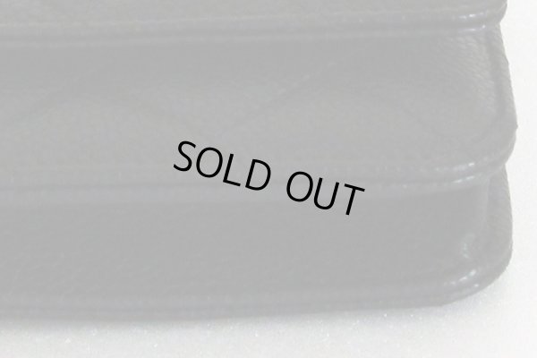 シャネル　チェーンウォレット AP0250 ブラック／SIV金具　底拡大