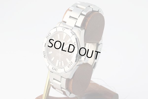 タグホイヤー　アクアレーサー　ＷＡＹ２０１８　茶文字盤　限定生産モデル　サイド